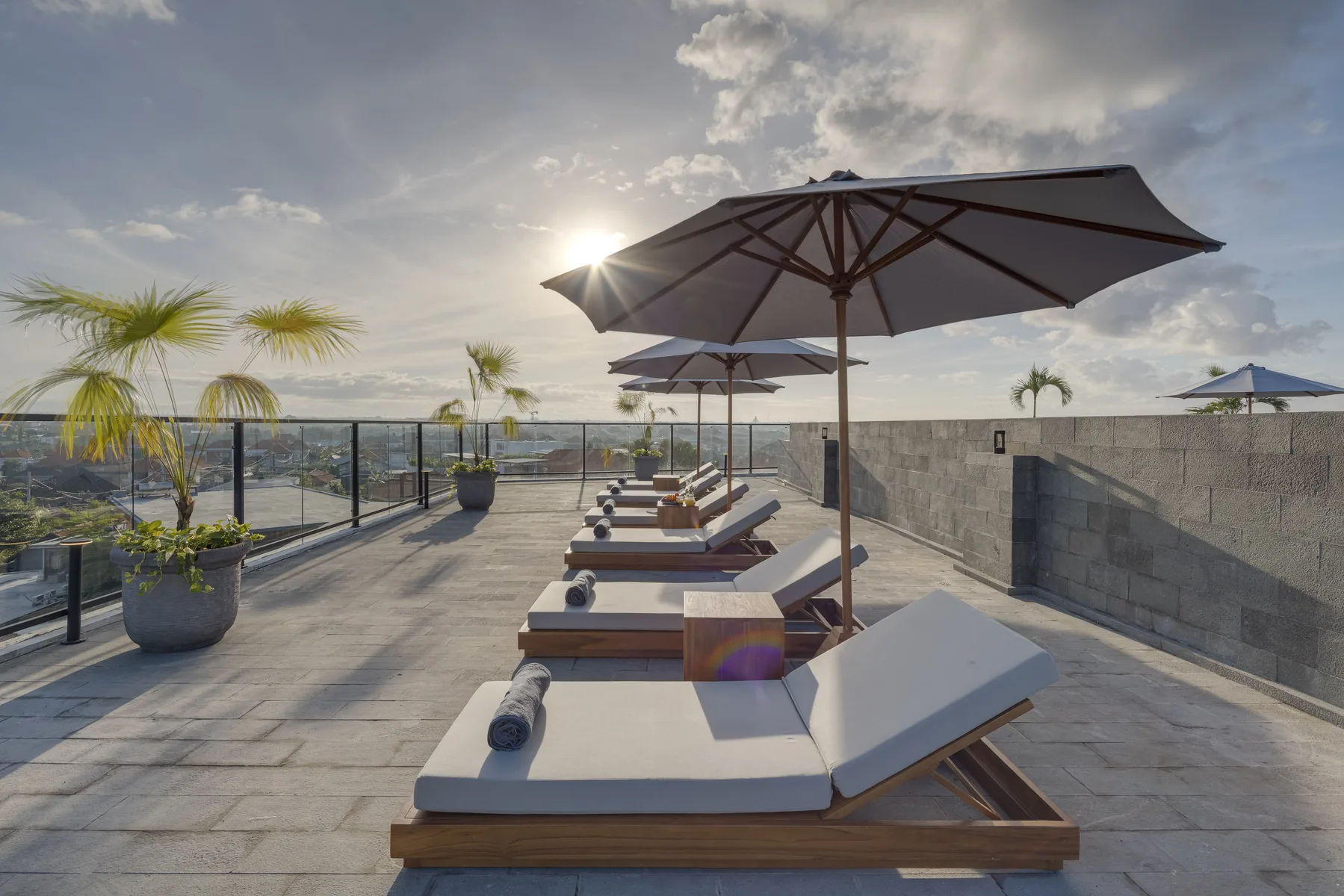 NEXA Apartments Canggu — ταράτσα, θέα στο Canggu
